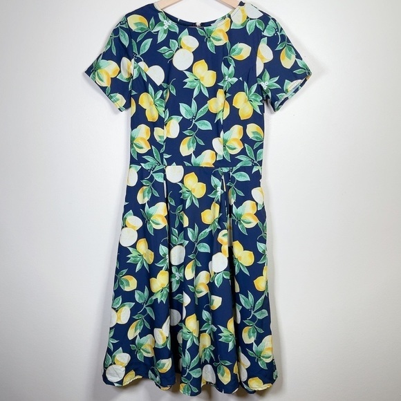 Eshakti Lemon Print  Short Sleeve Dress - Picture 2 of 11